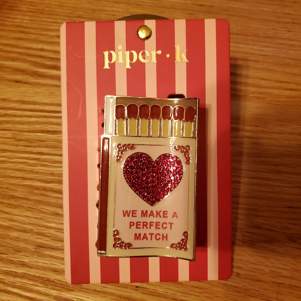 piper•k Pink Glitter Heart Matchbox Hair Clip